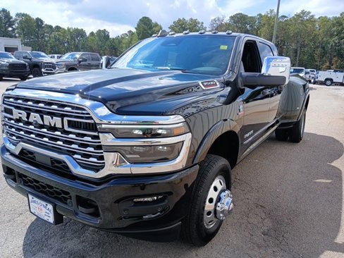 New 2026 RAM 3500 Laramie image 16