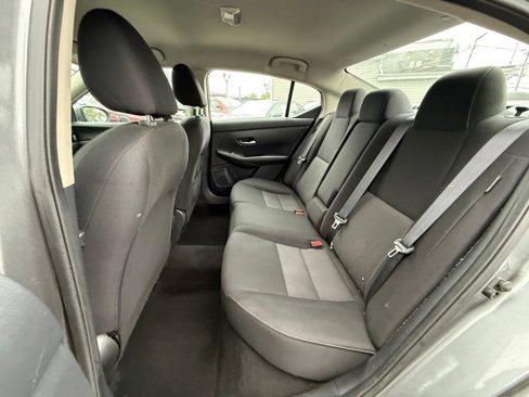 Used 2022 Nissan Sentra SV image 25
