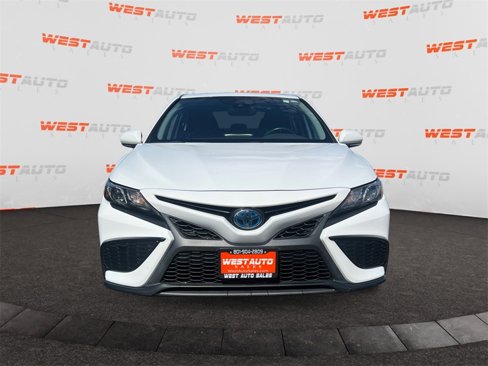Used 2022 Toyota Camry SE image 8