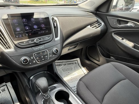 Used 2023 Chevrolet Malibu LT image 15