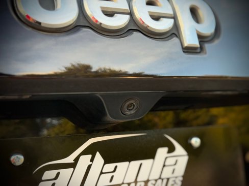 Used 2019 Jeep Grand Cherokee Limited image 11
