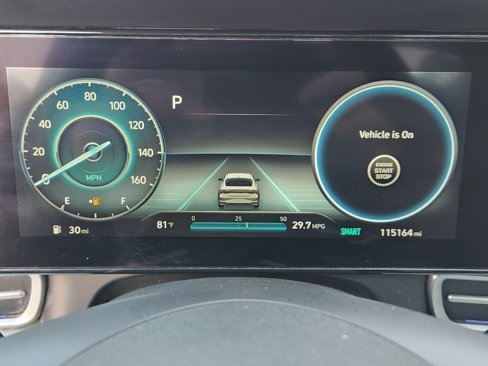 Used 2021 Hyundai Elantra Limited w/ Cargo Package image 26