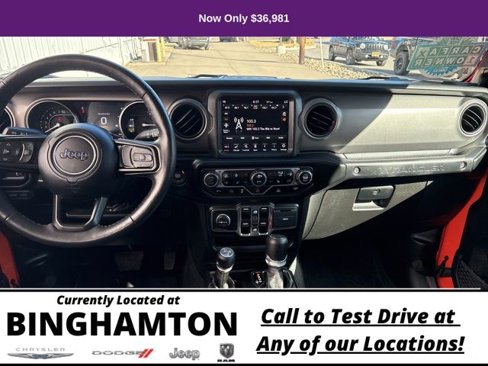 Used 2023 Jeep Wrangler Unlimited w/ Cold Weather Group image 19