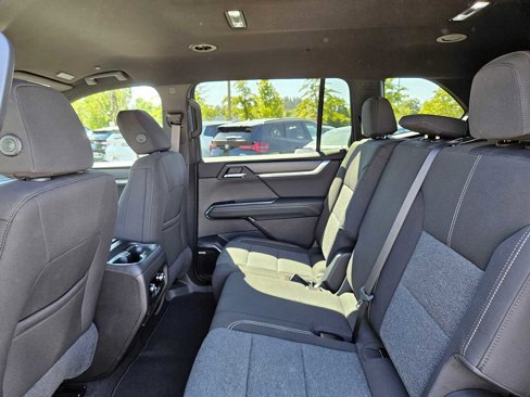 Used 2025 GMC Acadia Elevation image 20