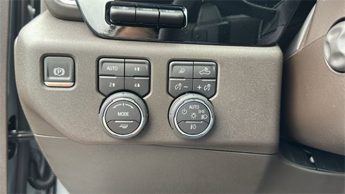 New 2026 Chevrolet Silverado 1500 LTZ w/ LTZ Premium Package image 13