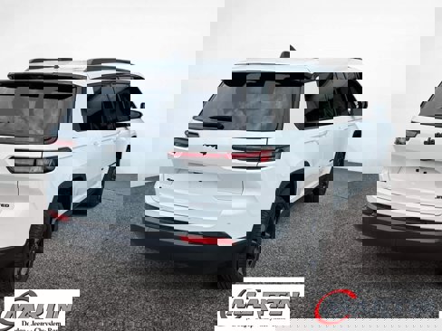 New 2025 Jeep Grand Cherokee L Limited image 5