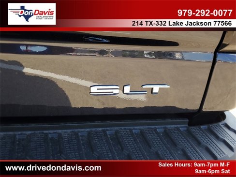 New 2026 GMC Sierra 1500 SLT image 7