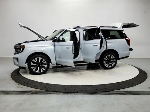 New 2025 Ford Expedition Platinum image 14