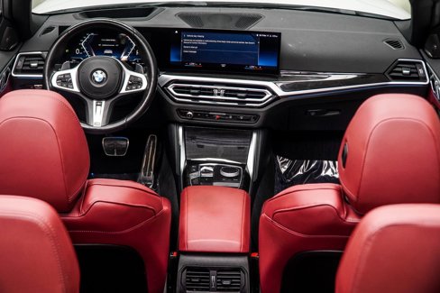 Used 2024 BMW 440i xDrive Convertible w/ Premium Package image 16