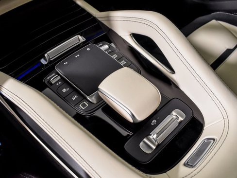 New 2026 Mercedes-Benz GLE 53 AMG 4MATIC Coupe image 30