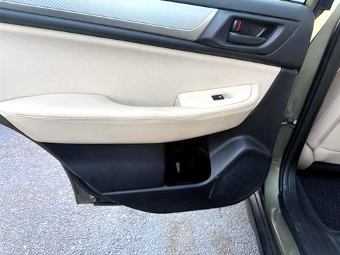 Used 2018 Subaru Outback 2.5i image 31
