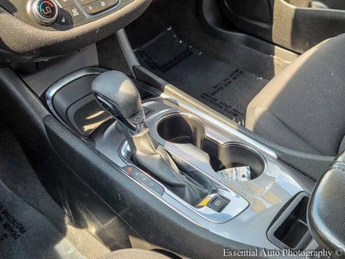 Used 2023 Chevrolet Malibu LT image 25
