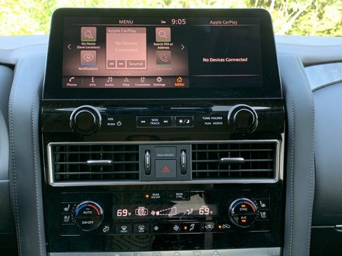 Used 2024 Nissan Armada Platinum w/ Captain's Chairs Package image 14