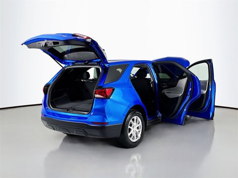 Used 2024 Chevrolet Equinox LS image 25