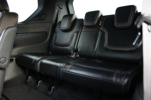 New 2026 Nissan Armada SL w/ Captain's Chari Seat Package image 19