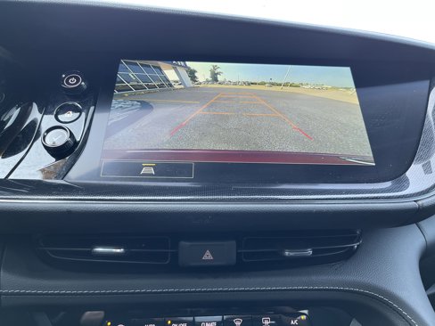 Used 2023 Buick Envision Essence image 5