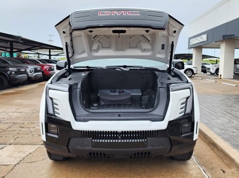 New 2026 GMC Sierra EV Elevation image 10