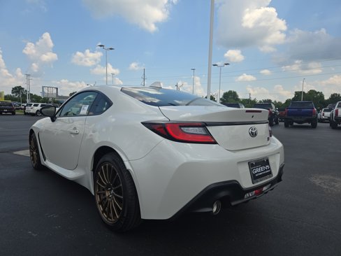 New 2025 Toyota GR86 image 5