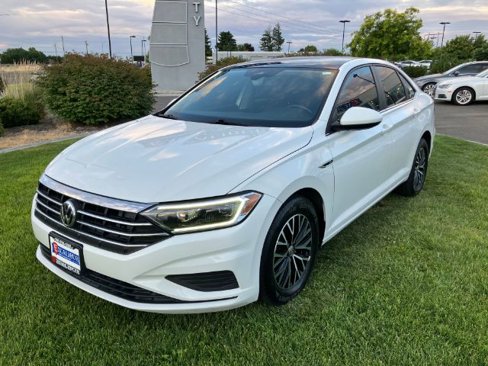 Used 2019 Volkswagen Jetta SEL image 3