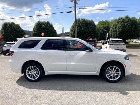 Used 2023 Dodge Durango GT image 4