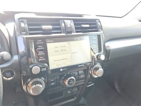 Used 2024 Toyota 4Runner TRD Off-Road image 18