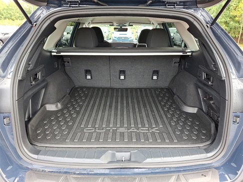 Certified 2025 Subaru Outback Premium w/ Popular Package #1A image 28