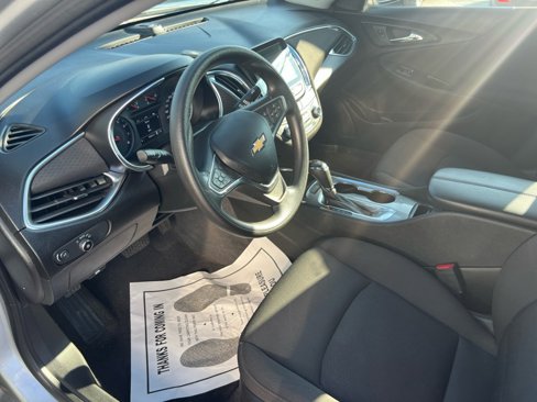 Used 2019 Chevrolet Malibu LT image 15