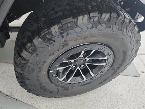 New 2025 Jeep Wrangler Unlimited Rubicon image 34
