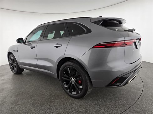 Certified 2024 Jaguar F-PACE R-Dynamic S image 16
