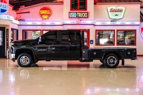 Used 2023 Chevrolet Silverado 3500 LT image 12