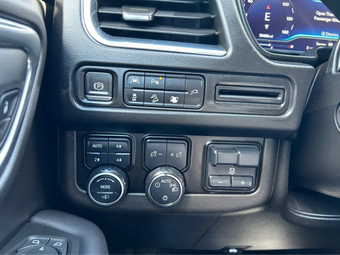 Used 2022 Chevrolet Tahoe Z71 w/ Off-Road Capability Package image 25