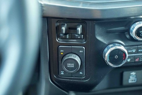 Used 2024 Ford F250 Lariat image 34