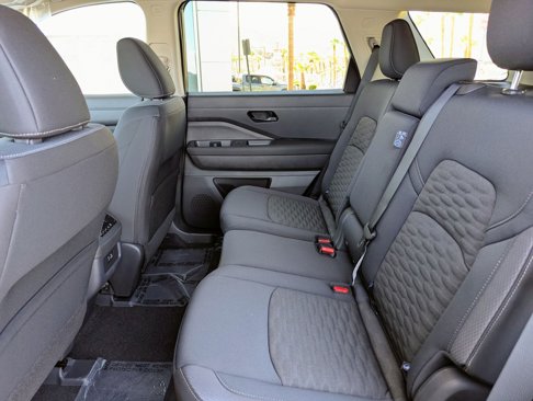 New 2025 Nissan Pathfinder SV image 12