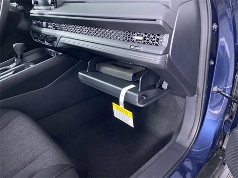 New 2025 Honda Accord SE image 30