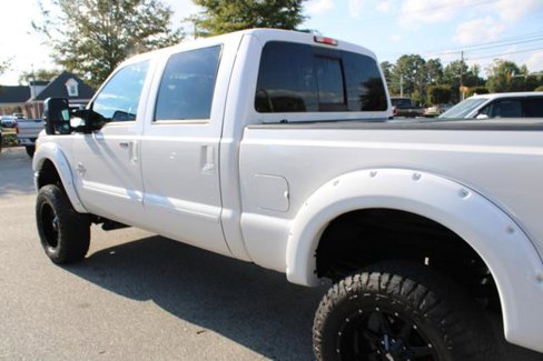 Used 2016 Ford F350 Lariat image 12