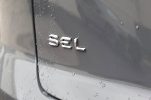 New 2026 Volkswagen Atlas Cross Sport SEL Premium R-Line image 20