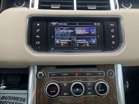 Used 2016 Land Rover Range Rover Sport HSE image 38