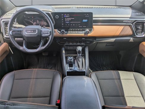Used 2023 GMC Canyon AT4 image 14