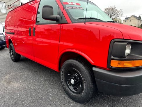 Used 2015 Chevrolet Express 2500 image 11