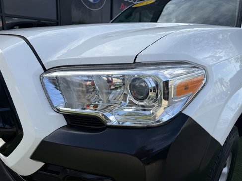 Used 2021 Toyota Tacoma SR image 10