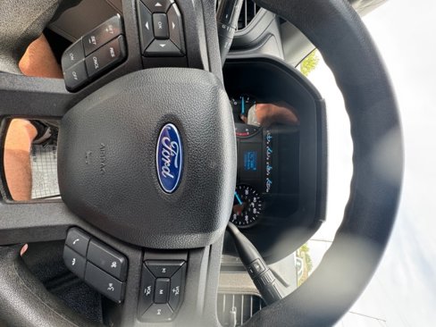 Used 2019 Ford F550 4x4 Crew Cab Super Duty image 16