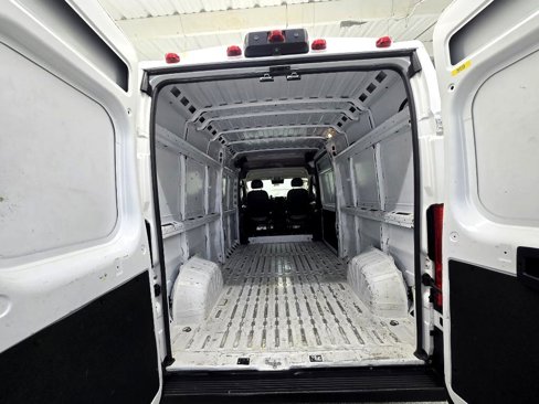 Used 2023 RAM ProMaster 2500 image 24