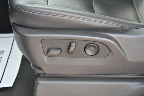 Used 2024 GMC Sierra 1500 SLT image 18