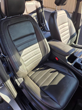 Used 2018 Ford Escape SEL image 17