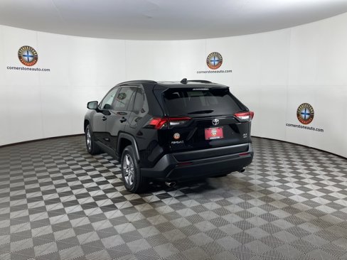 Used 2023 Toyota RAV4 XLE image 20