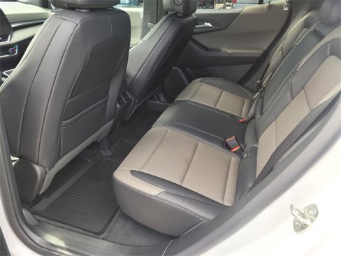 New 2026 Chevrolet Equinox LT w/ Convenience Package II image 7