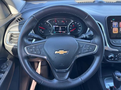 Used 2018 Chevrolet Equinox LT w/ Sun & Infotainment Package image 11