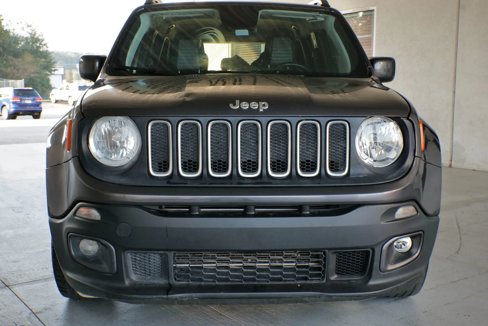 Used 2018 Jeep Renegade Latitude image 5