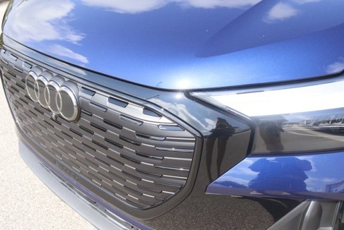 New 2025 Audi Q4 e-tron Premium Plus image 11