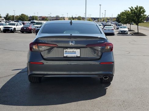 Used 2025 Honda Civic Sport image 6